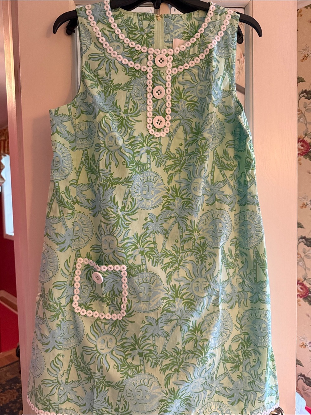 Lilly Pulitzer Green and Light Blue Tropical Shift Dress
